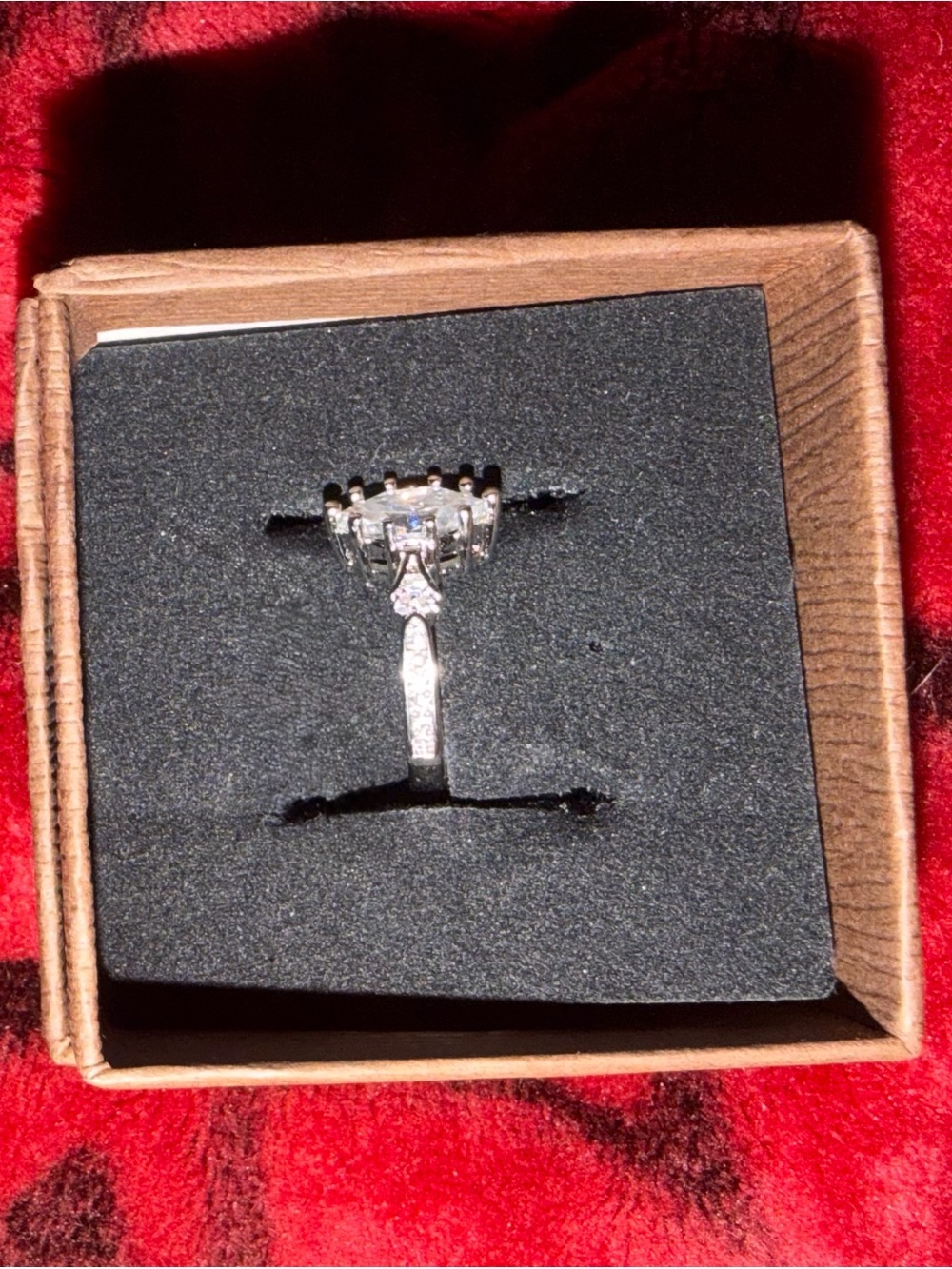 Classic Marquise Solitaire Ring in White Gold - White Size 5